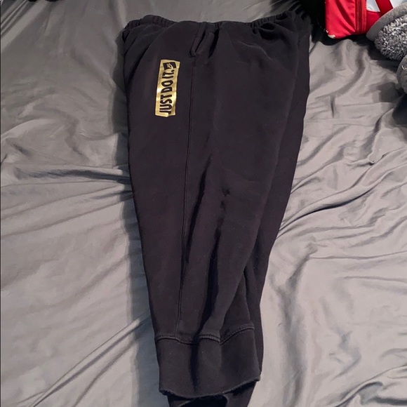 nike joggers large